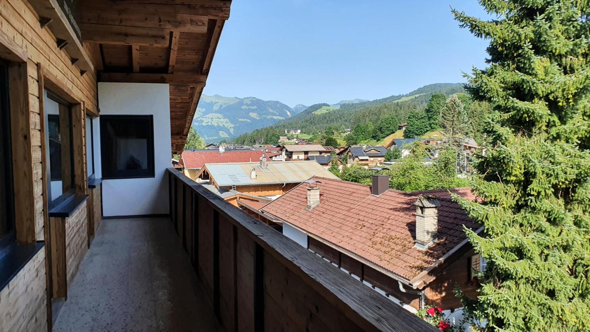 Absolute Active Mountain Resort Kirchberg in Tirol Room photo