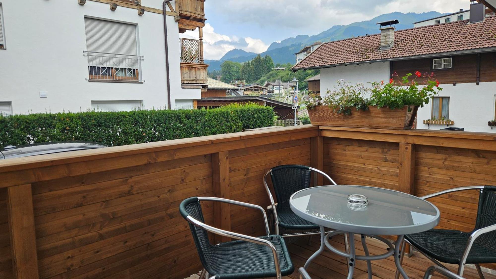 Absolute Active Mountain Resort Kirchberg in Tirol Room photo